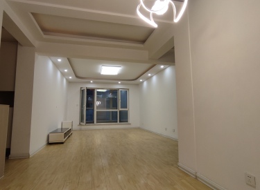 家在森林里 保利心语花园三室两厅两卫出售