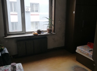 宝石社区 2室1厅1卫 简装