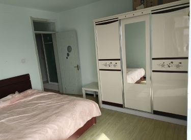 国际鑫城 2室2厅1卫 简装