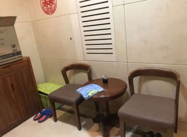 万科春河里 3室2厅2卫 精装