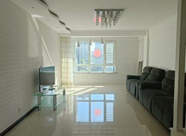 阳光丽景二期 2室2厅1卫 精装