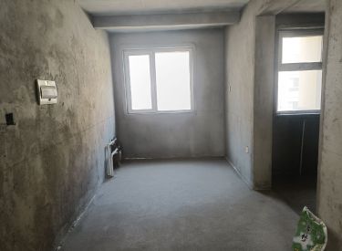 锦绣澜湾C区 3室2厅1卫 清水