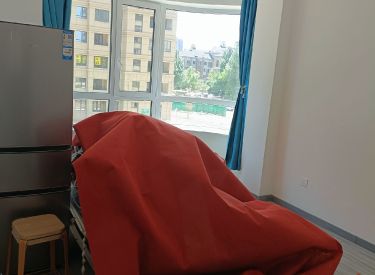 融创东环海逸长洲 2室2厅1卫 精装