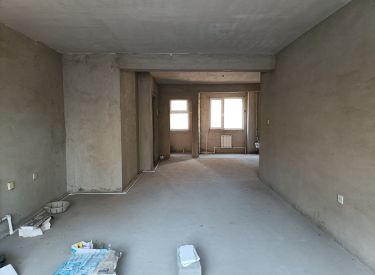 锦绣澜湾D区 3室2厅2卫 清水