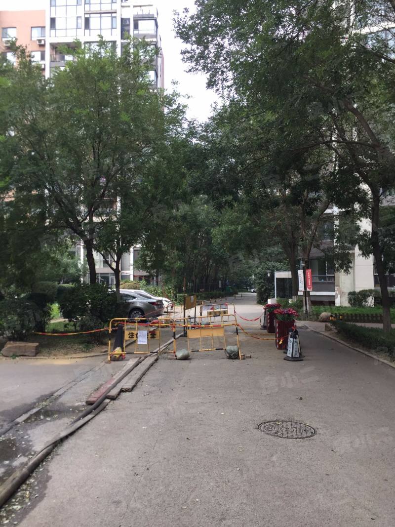 保利上林湾一期园区图片