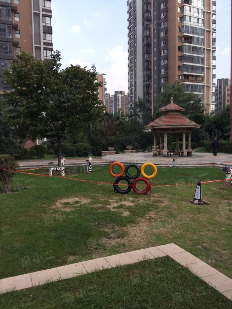 保利上林湾一期园区图片