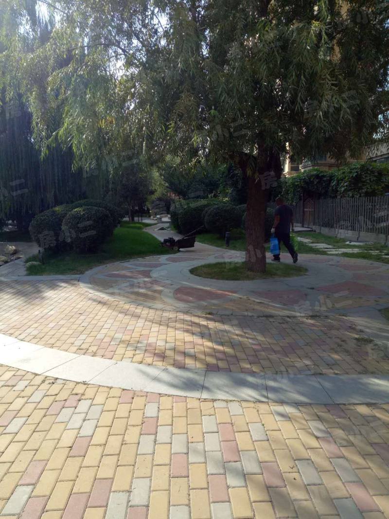 恒大城一期园区图片