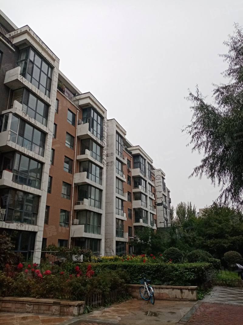 保利上林湾一期园区图片