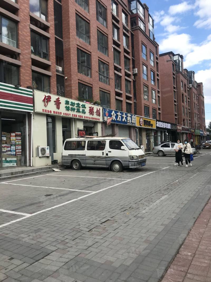 宏发英里蓝湾园区图片