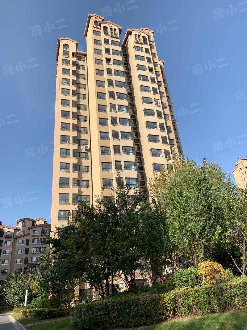 荣盛香缇澜山二期园区图片