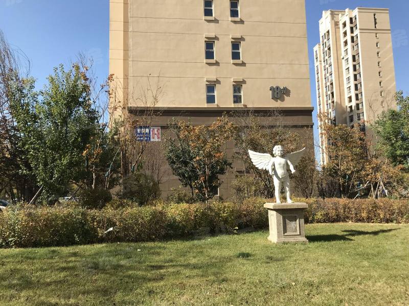 孔雀城英国宫1期园区图片