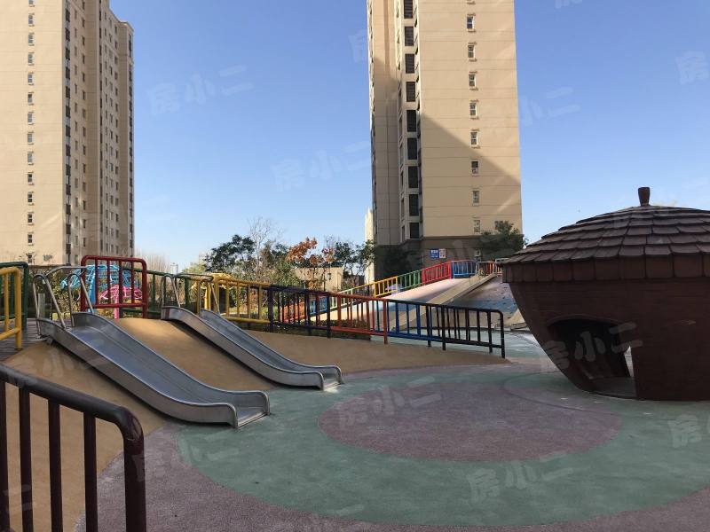 孔雀城英国宫1期园区图片