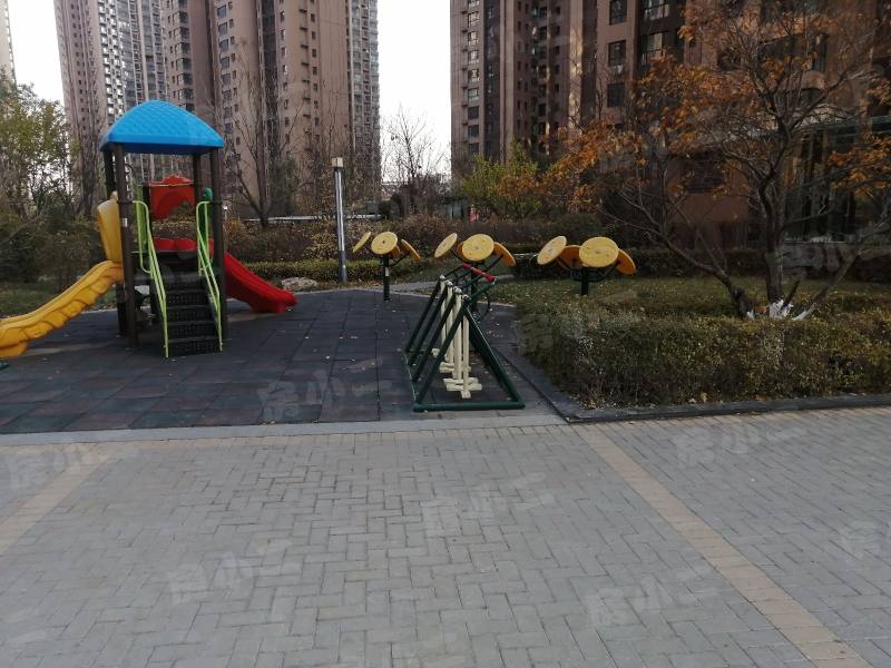 名流印象四期五期园区图片
