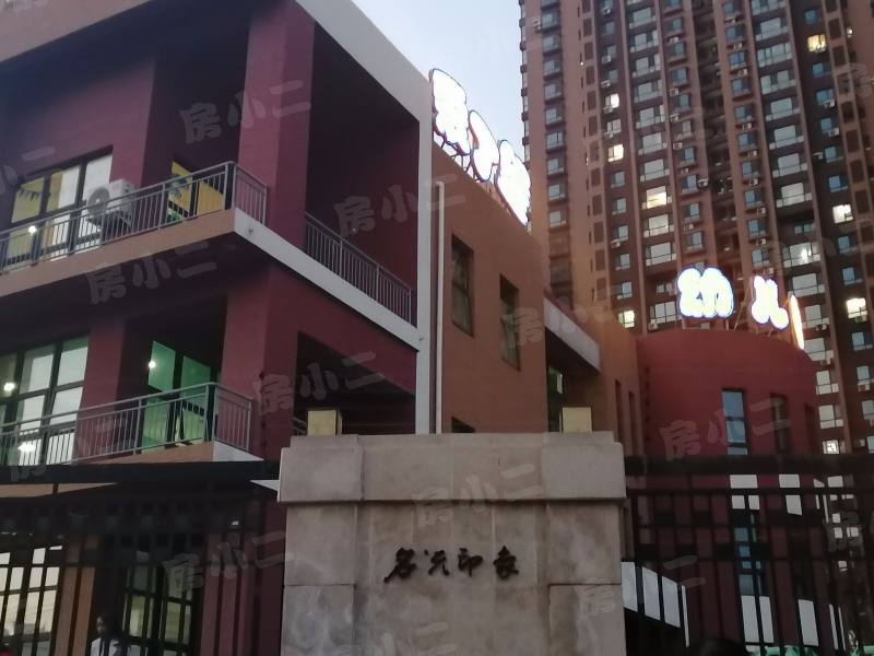 名流印象四期五期园区图片