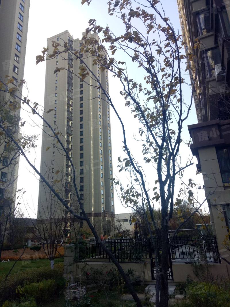 中铁香湖园区图片