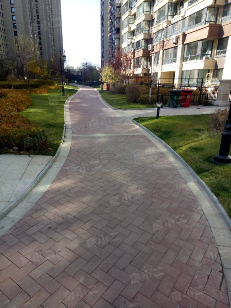 中铁香湖园区图片