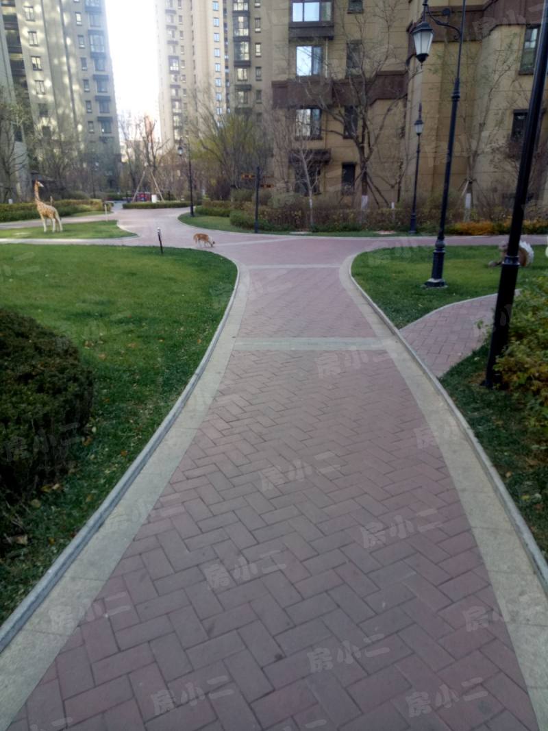 中铁香湖园区图片