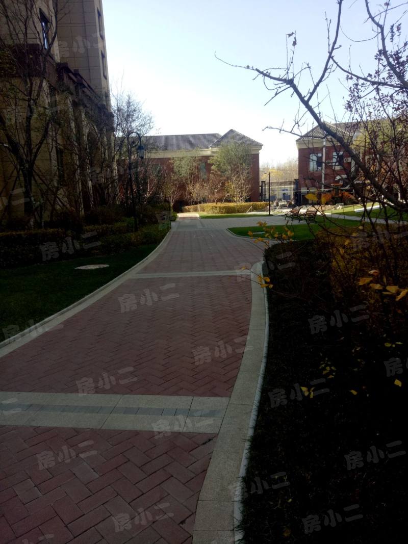 中铁香湖园区图片