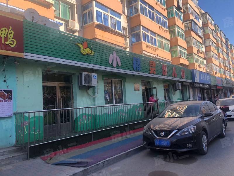 泾河小区园区图片