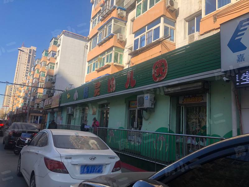 泾河小区园区图片