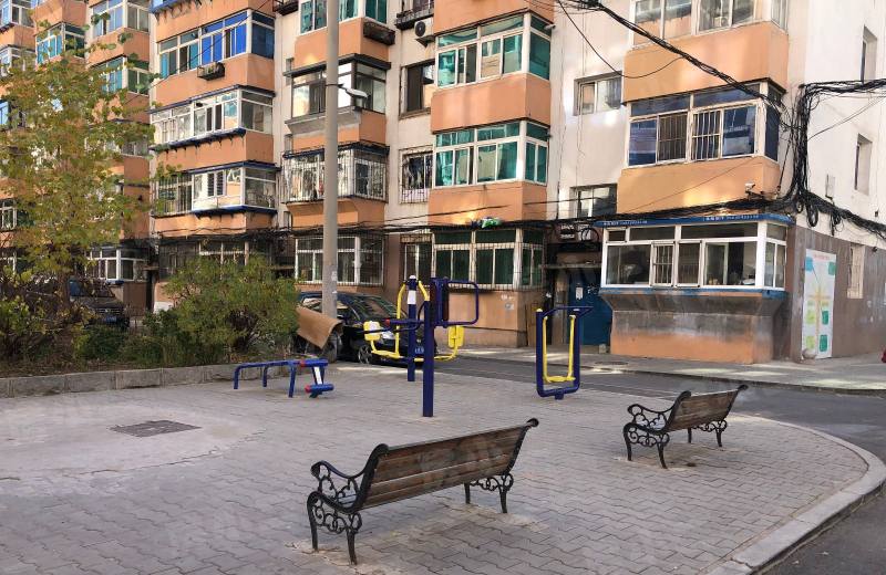 泾河小区园区图片