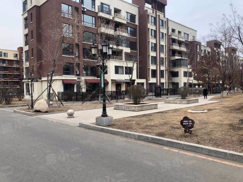 首开国风润城园区图片