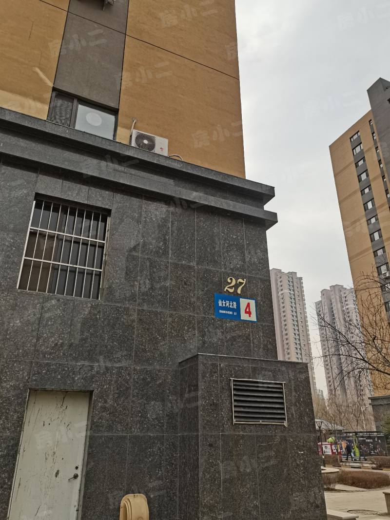 瑞士风情小镇三期铂邸园区图片