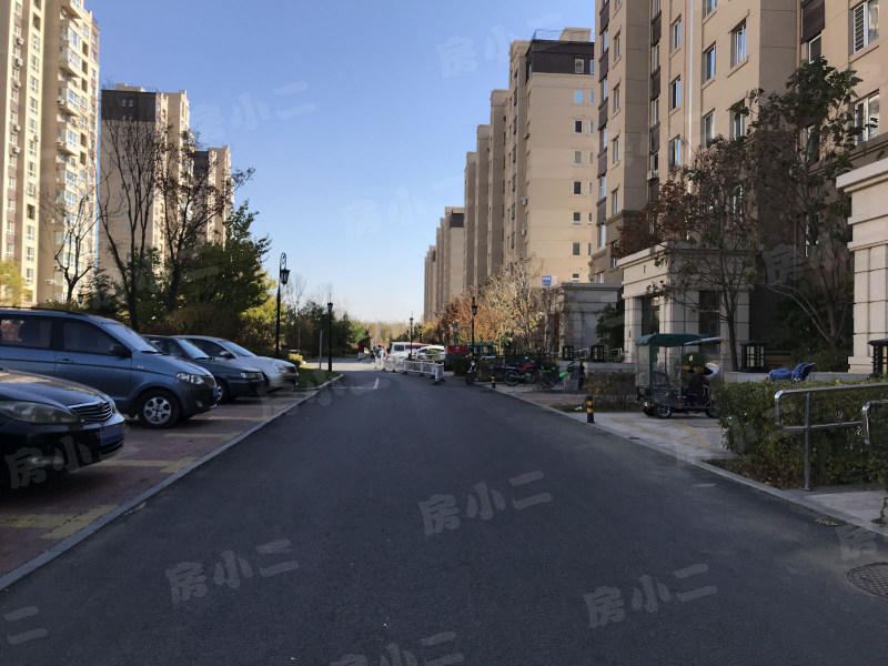 孔雀城英国宫1期园区图片