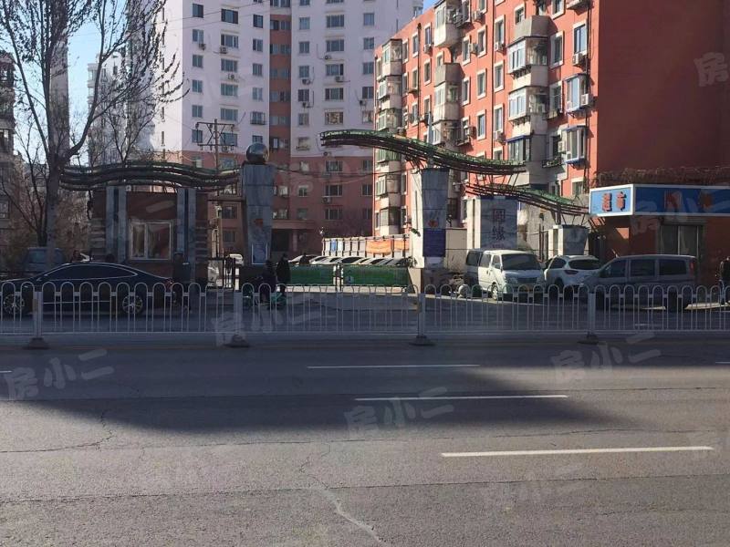 圆缘雅居园区图片