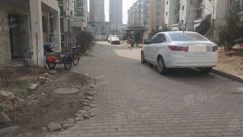 风和日丽小区园区图片
