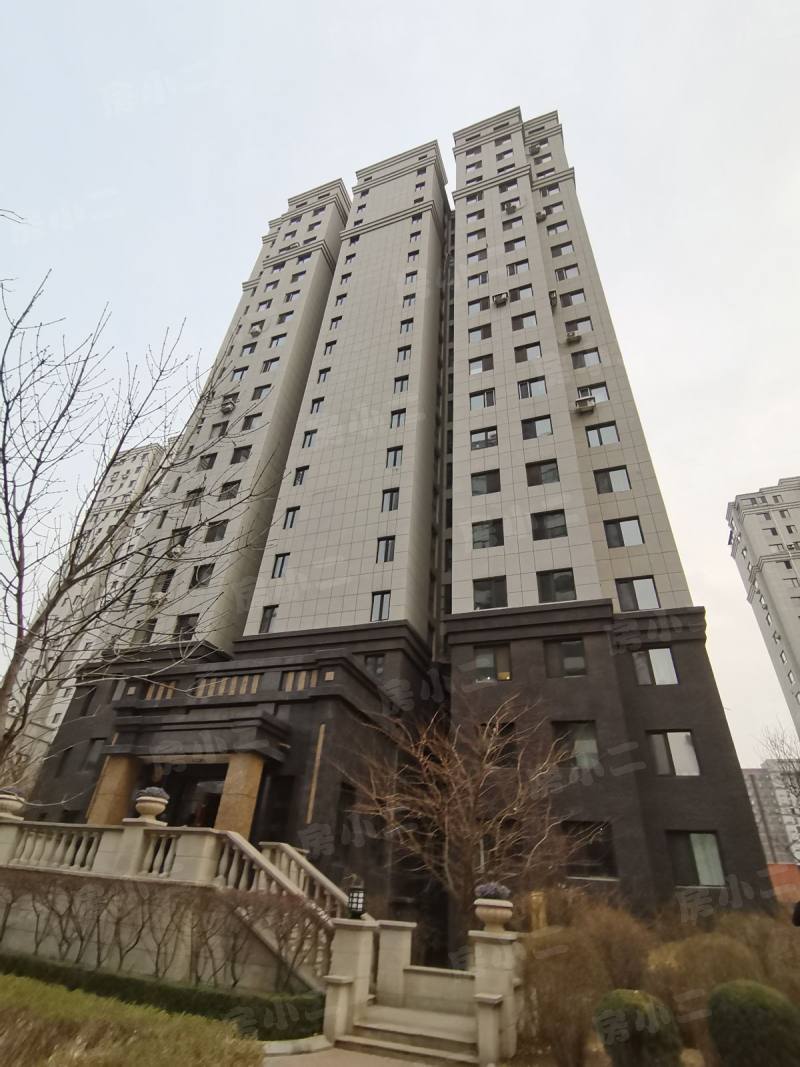 依云首府园区图片