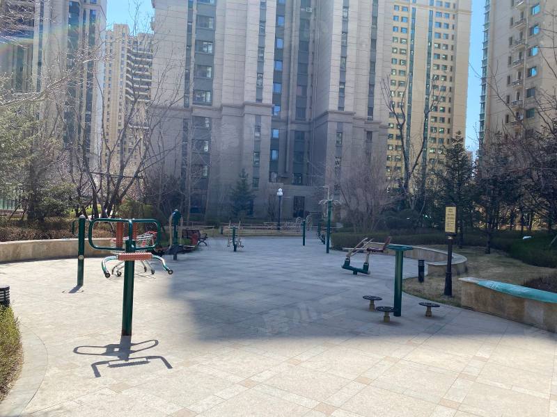 恒大翡翠华庭园区图片