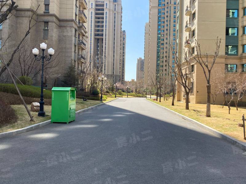 恒大翡翠华庭园区图片