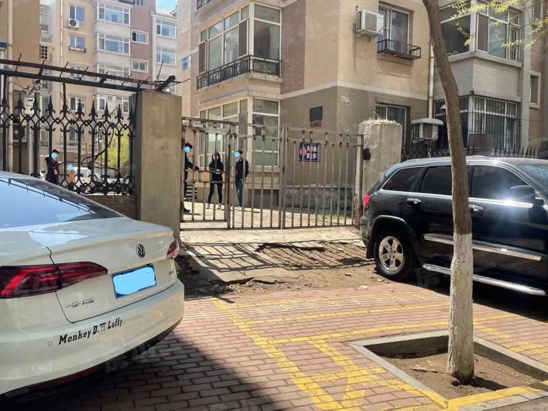 天河家园顺发苑园区图片