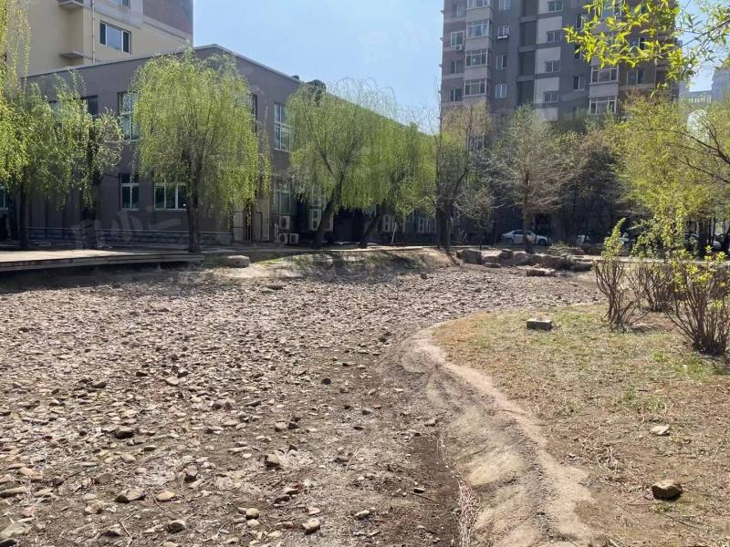 天河家园顺发苑园区图片