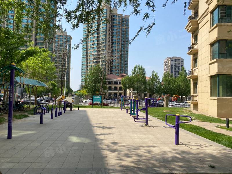 恒大江湾一期二期园区图片