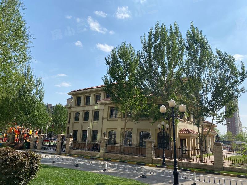 恒大江湾一期二期园区图片