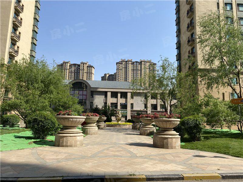 恒大江湾一期二期园区图片