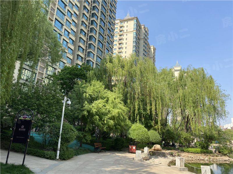 恒大江湾一期二期园区图片