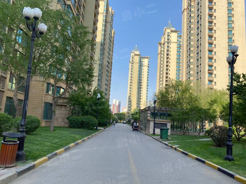 恒大江湾一期二期园区图片