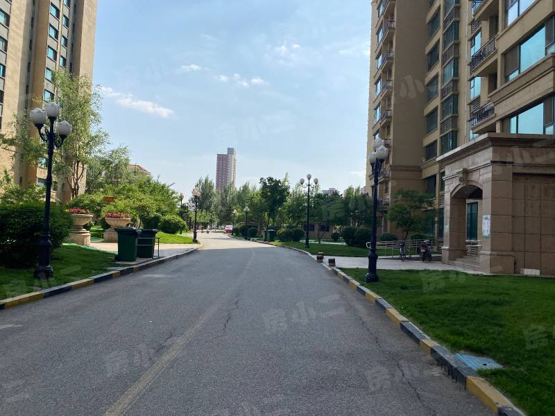 恒大江湾一期二期园区图片