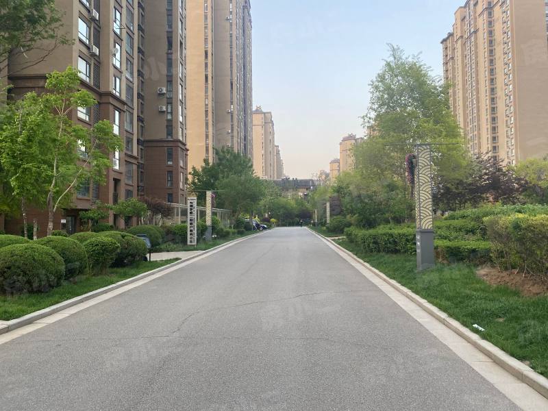 荣盛紫提东郡二期园区图片
