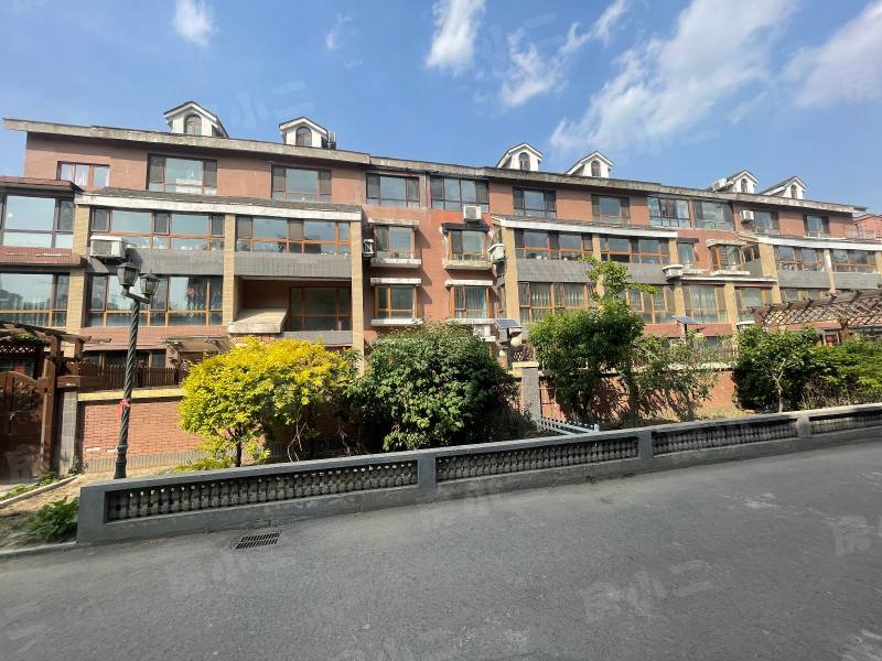 香醇波尔多鸿苑园区图片