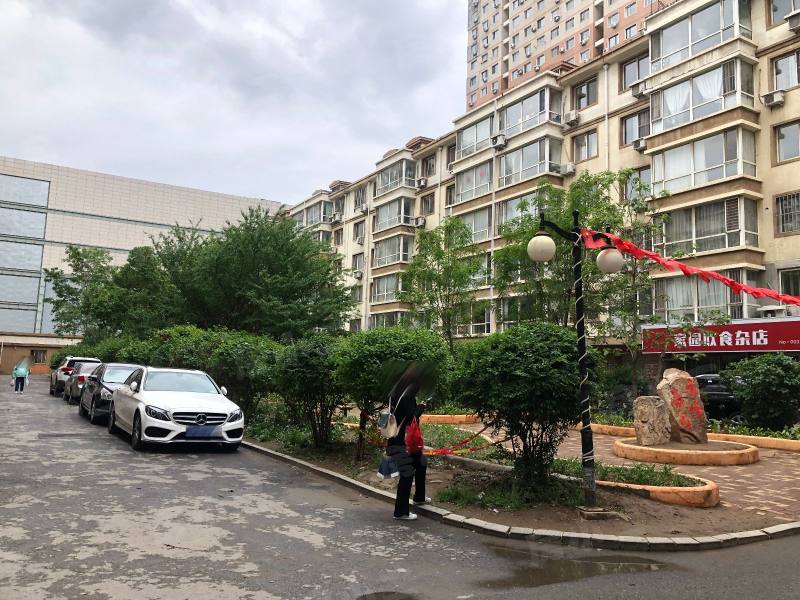 云峰嘉园园区图片