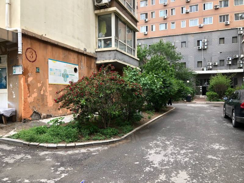 云峰嘉园园区图片