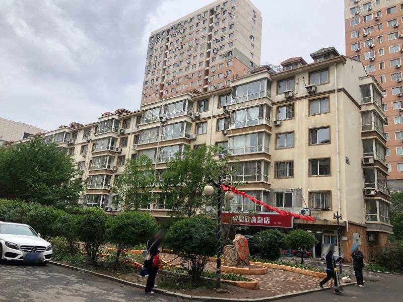云峰嘉园园区图片