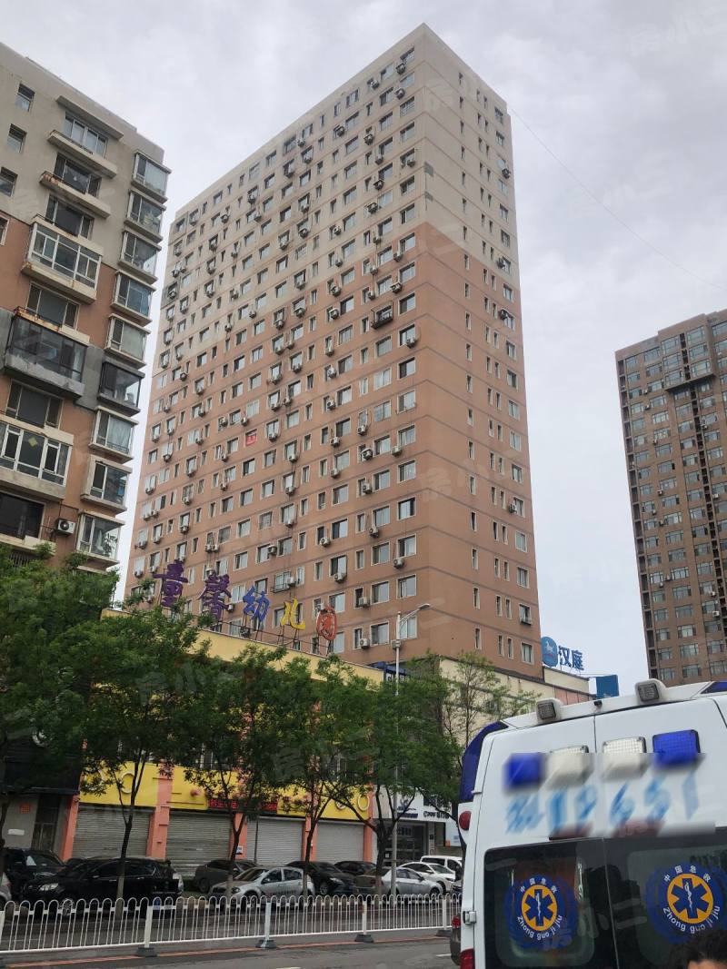 云峰嘉园园区图片