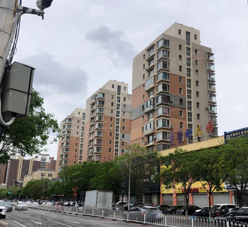 云峰嘉园园区图片