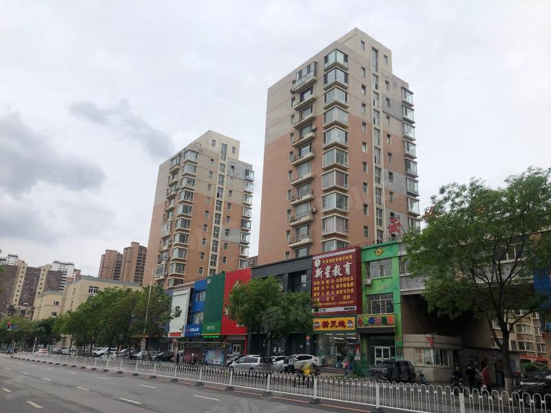 云峰嘉园园区图片