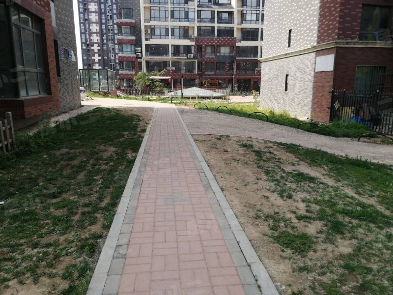 明华香峪兰溪2期园区图片